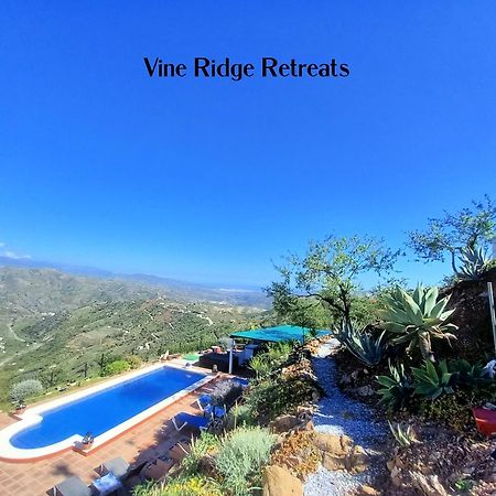 Vine Ridge Studio And Apartment Comares Exterior foto